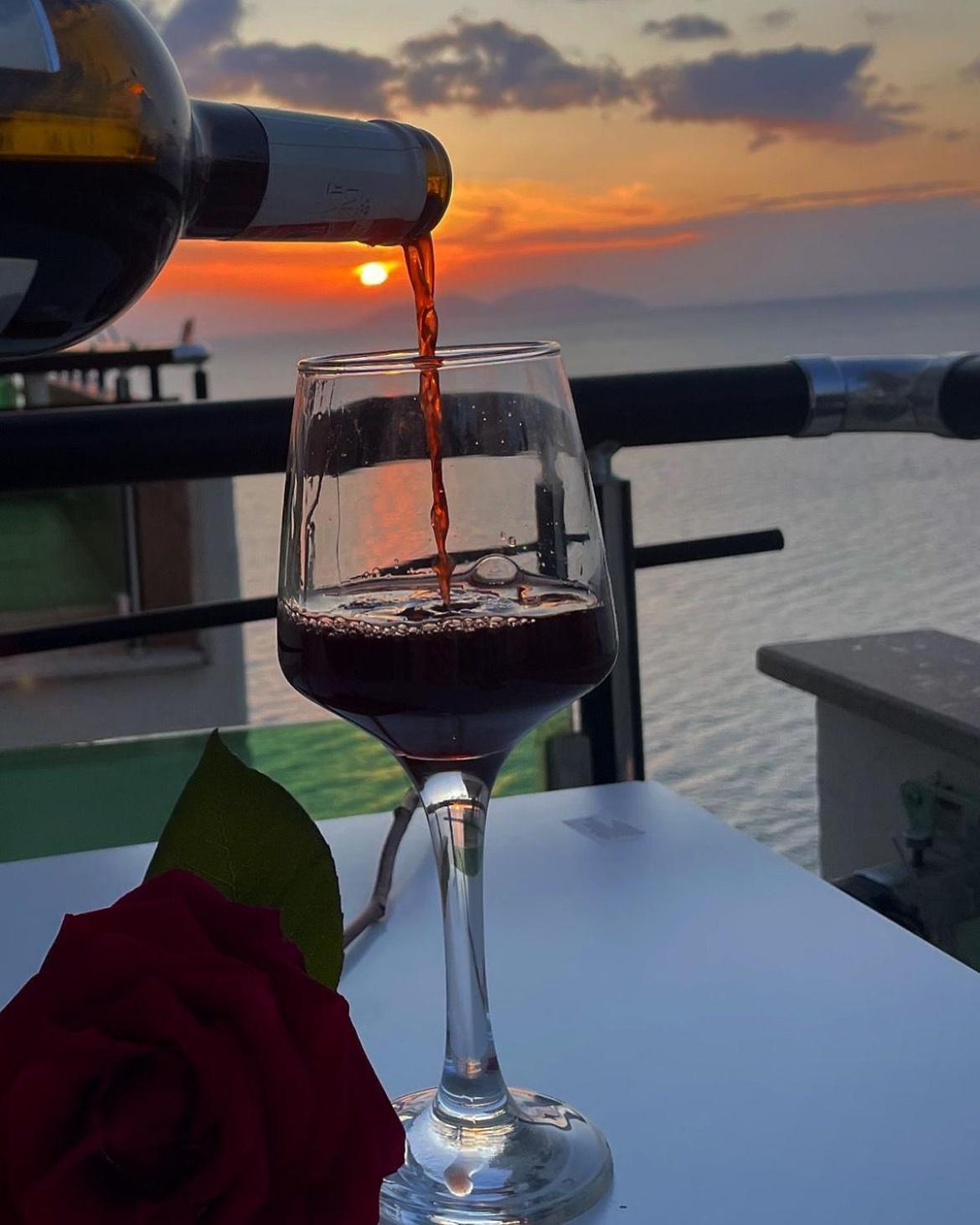 I * Vlorë